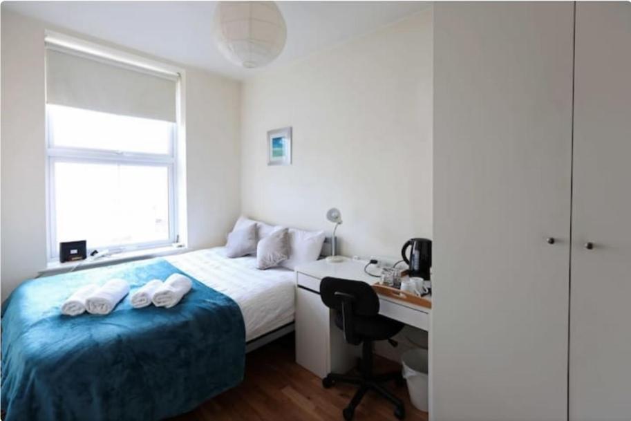Comfy Private Bedrooms Near Euston Station, Central Лондон Екстериор снимка